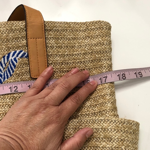 Stylish Tan and Blue Tote Bag - Picture 9 of 12